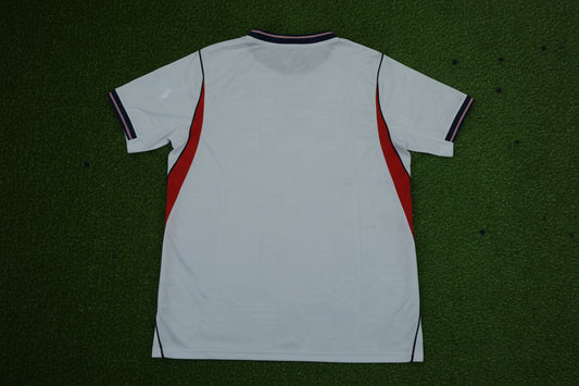England Football Shirt Man