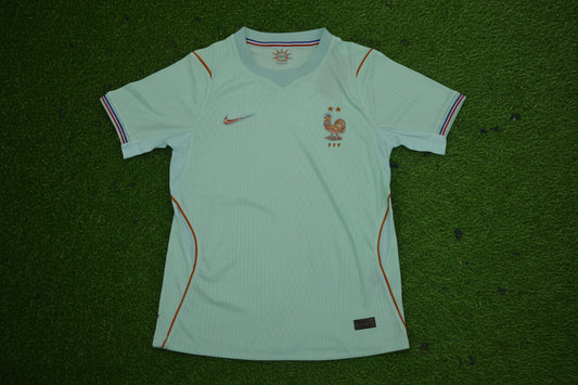 France Second Kit Man