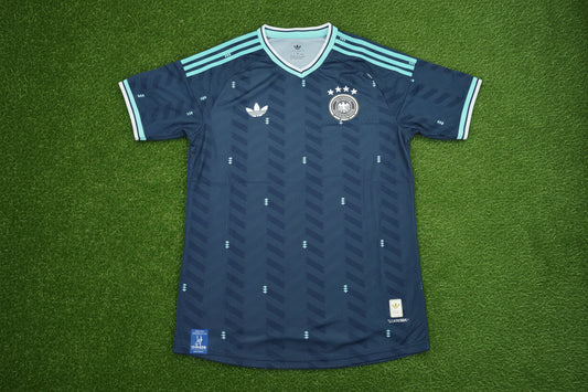 Germany Second Kit Man