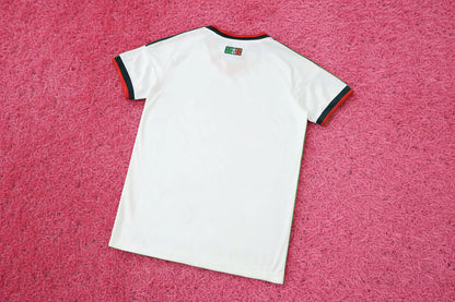 Mexico  Women Second Kit